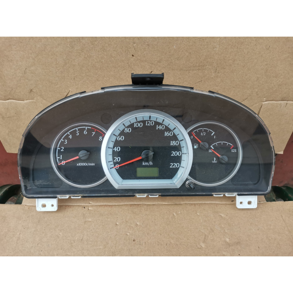 Панель приладів Chevrolet Lacetti 1.6-1.8 МКПП, 96804359