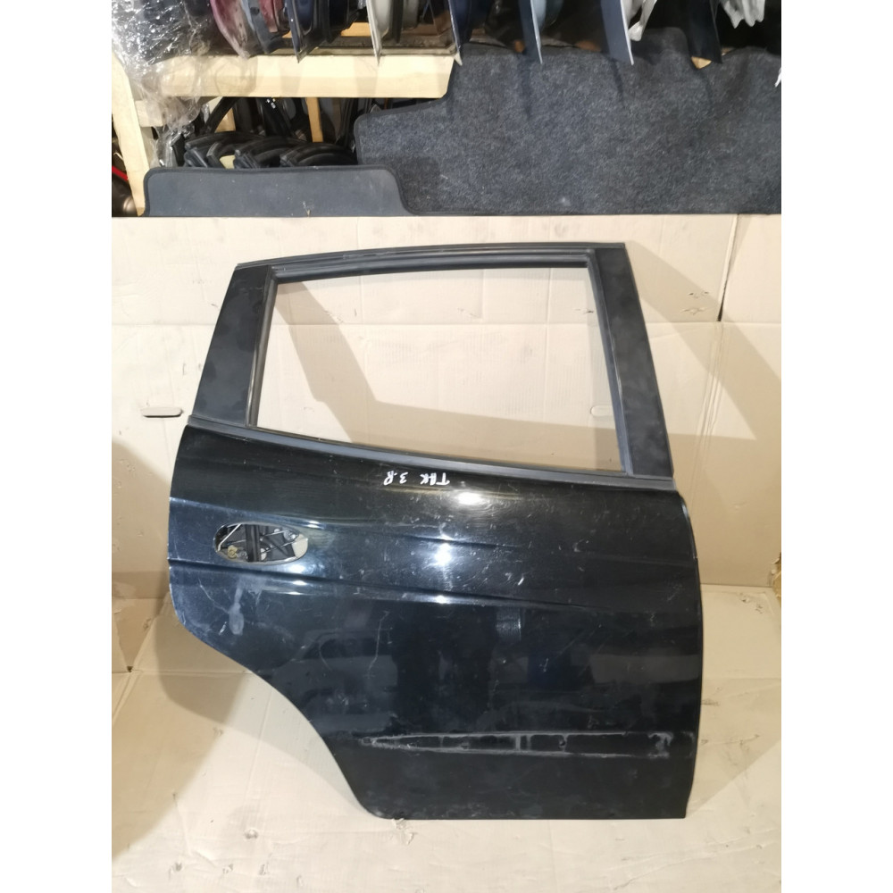 Дверь задняя правая Chevrolet Tacuma,96386722, 96386726