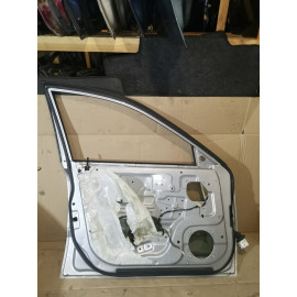 Двері передні ліві Chevrolet Evanda, 96487679