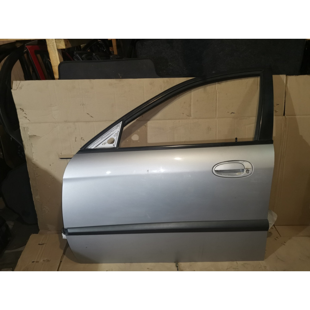 Двері передні ліві Chevrolet Evanda, 96487679