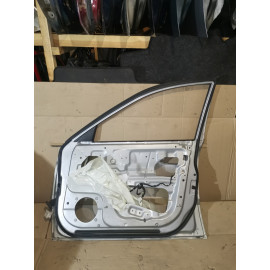 Дверь передняя правая Chevrolet Evanda,96487680