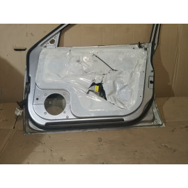 Дверь передняя правая Chevrolet Evanda,96487680