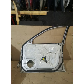 Дверь передняя правая Chevrolet Evanda,96487680