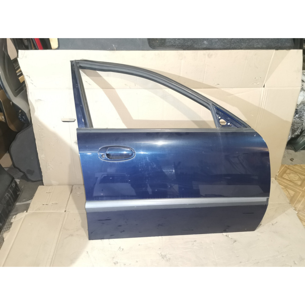 Дверь передняя правая Chevrolet Evanda,96487680