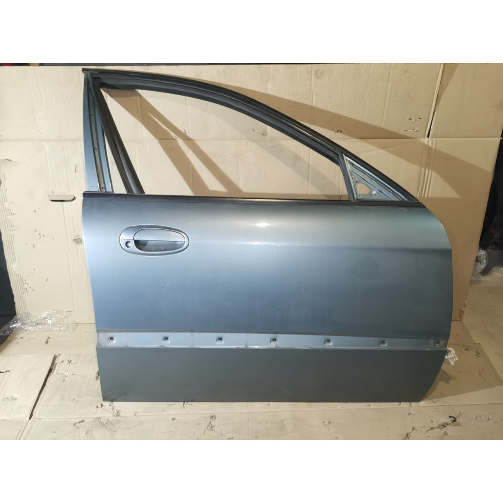 Дверь передняя правая Chevrolet Evanda,96487680