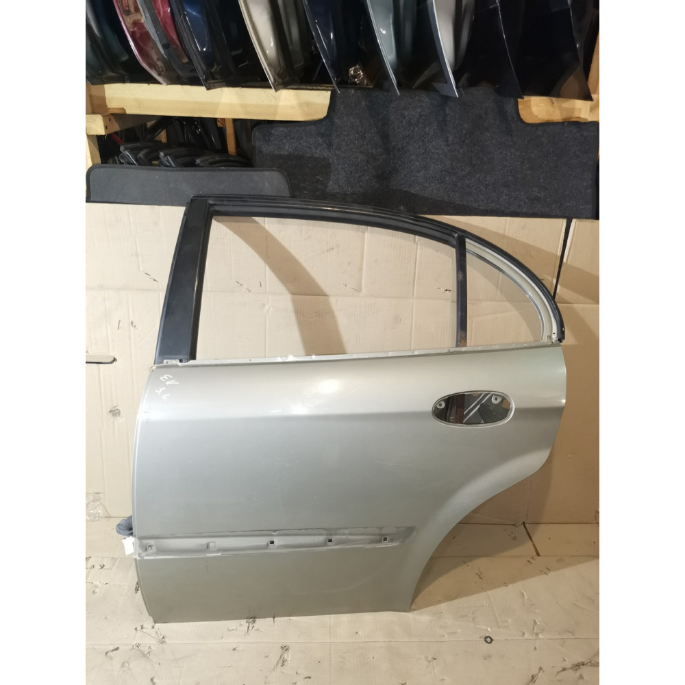 Дверь задняя левая Chevrolet Evanda,96483847