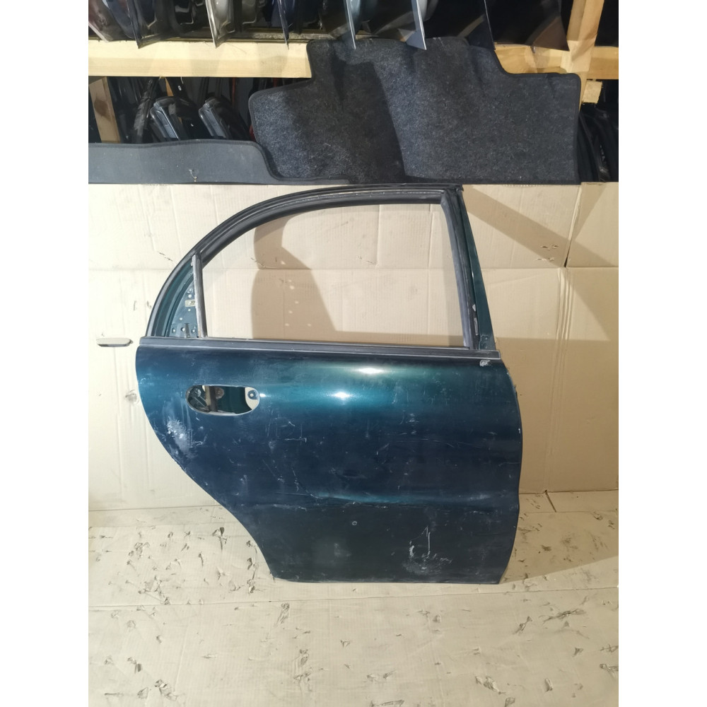 Дверь задняя правая Daewoo Lanos,96303929