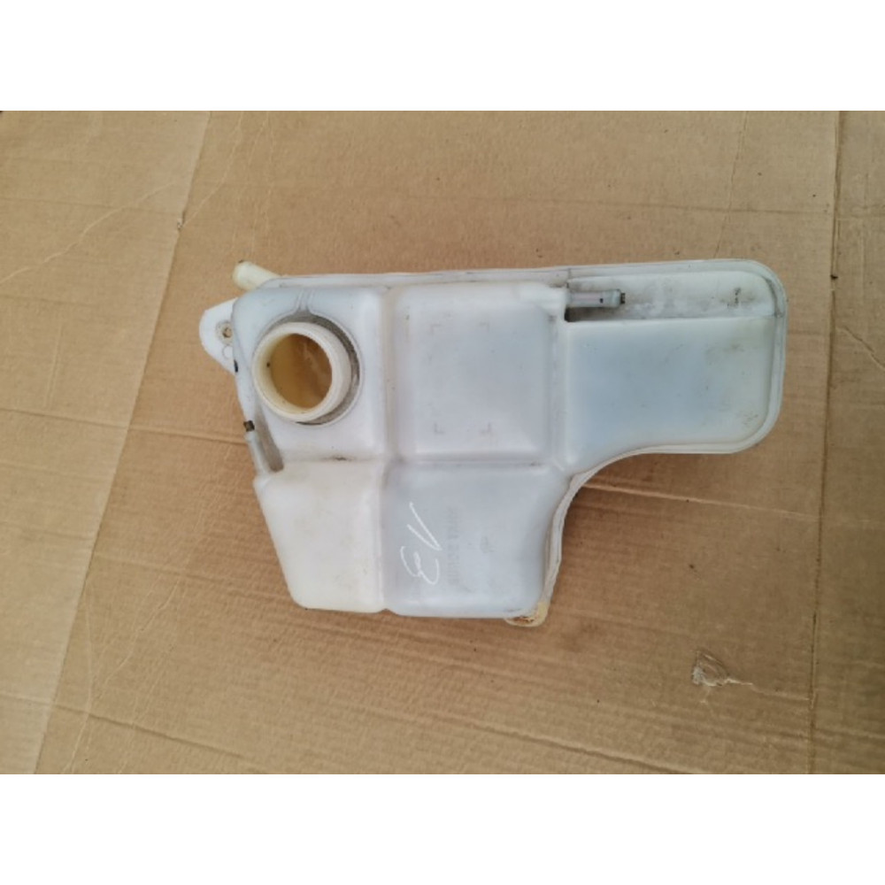 Расширительный бачок Chevrolet Evanda,96417876