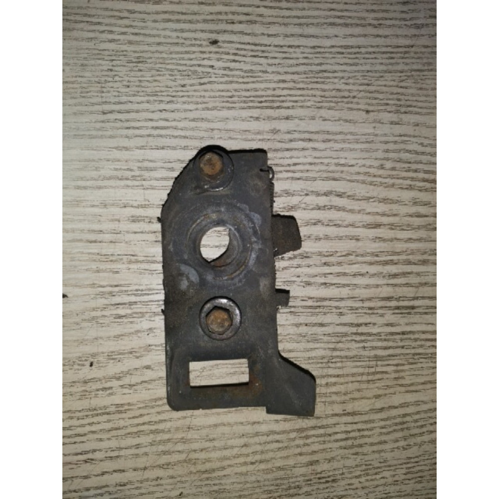 Замок капота нижня частина Chevrolet Lacetti, 96548875