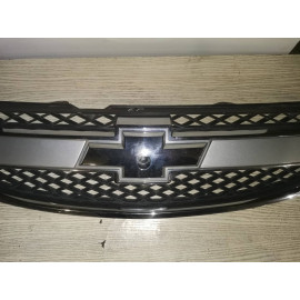 Решітка радіатора Chevrolet Epica (Шевроле Епіка) , 96633843