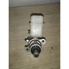 Головний гальмівний циліндр Chevrolet Captiva C100 (Шевроле Каптива С100) 2.0 VCDI, 96625856