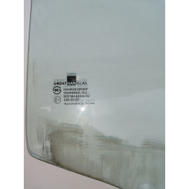 Стекло двери заднее правое Chevrolet Tacuma(Шевроле Такума),96261025