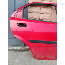 Дверь задняя правая Chevrolet Aveo(Шевроле Авео) T200 седан,96585402