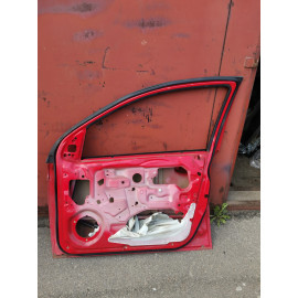 Двері передні права Chevrolet Aveo (Шевроле Авео) T200, 96897360