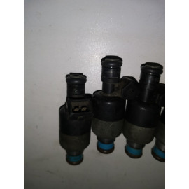 Форсунка топливная Daewoo Lanos 1.5 Daewoo Nexia1.5(Деу Ланос, Нексия) толстая,17121646