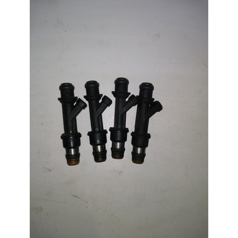 Форсунка топливная Chevrolet Aveo, Lacetti1.8, Tacuma 2,0, Evanda 2,0, Daewoo Lanos 1.4-1.5, 25315853