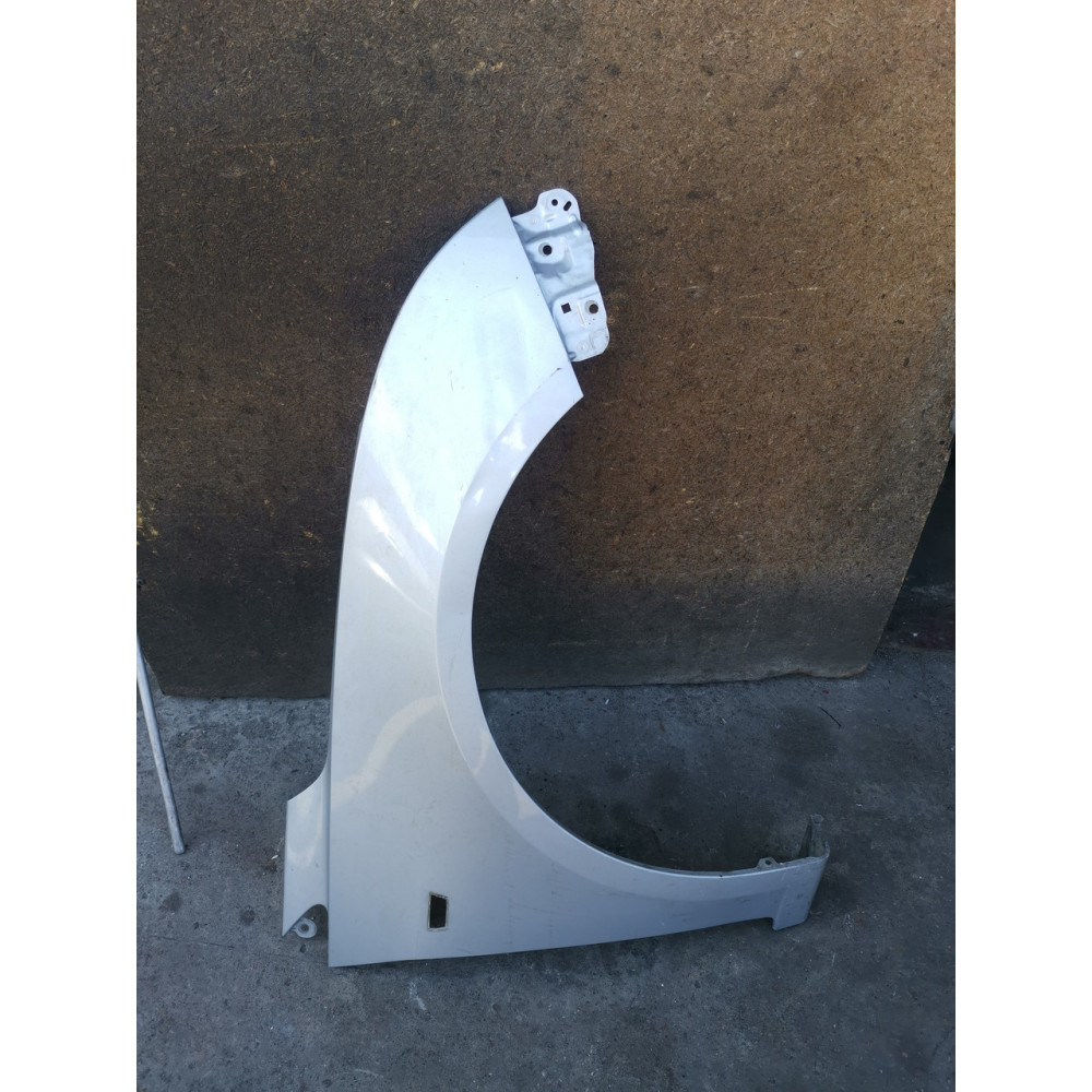 Крило переднє праве Chevrolet Cruze (Шевроле Круз) , УЦЕНКА, 94560510