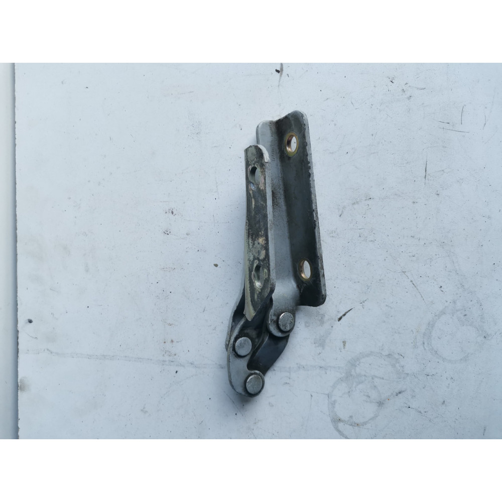 Петля капота левая Chevrolet Tacuma(Шевроле Такума),96288700