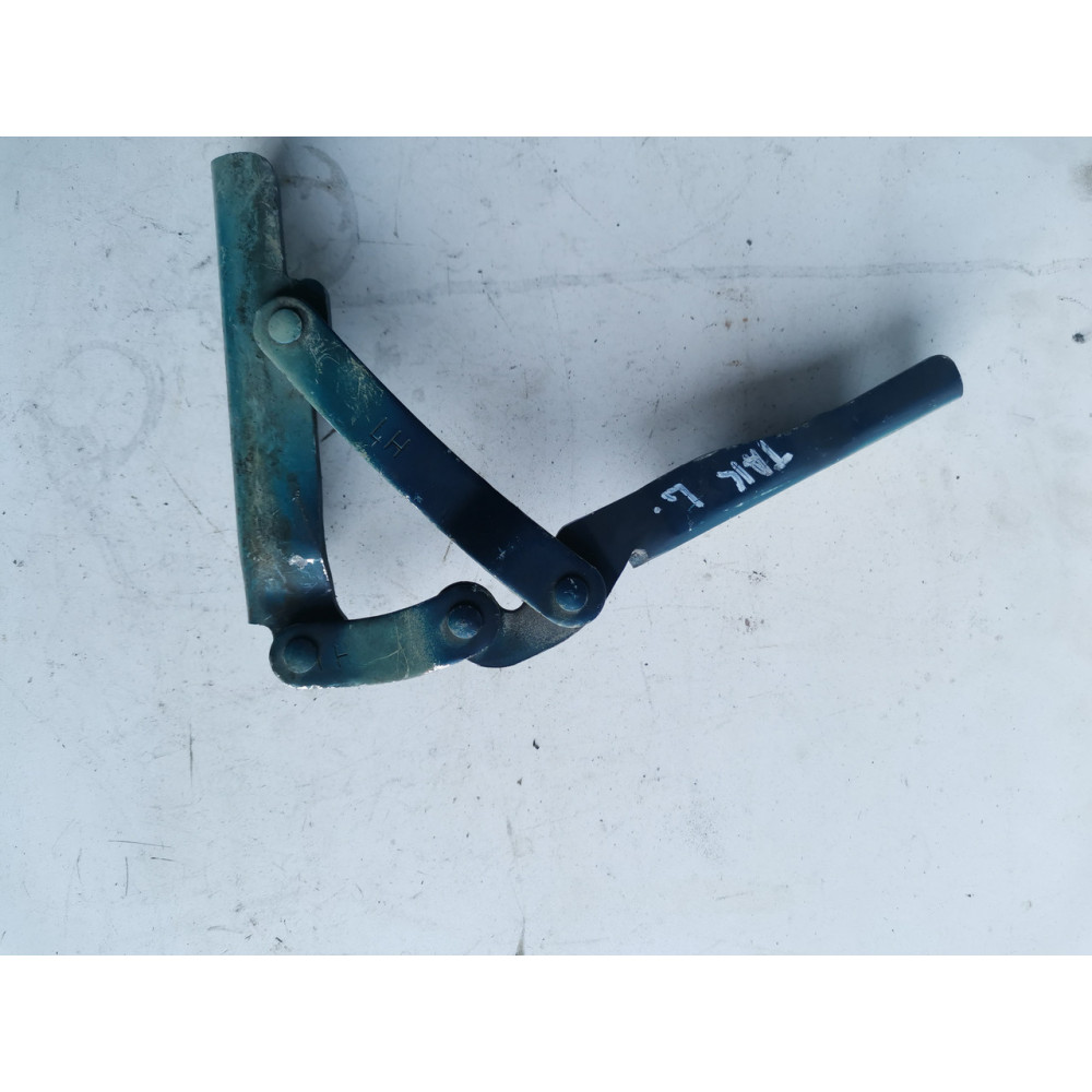 Петля капота ліва Chevrolet Tacuma (Шевроле Такума) , 96288700