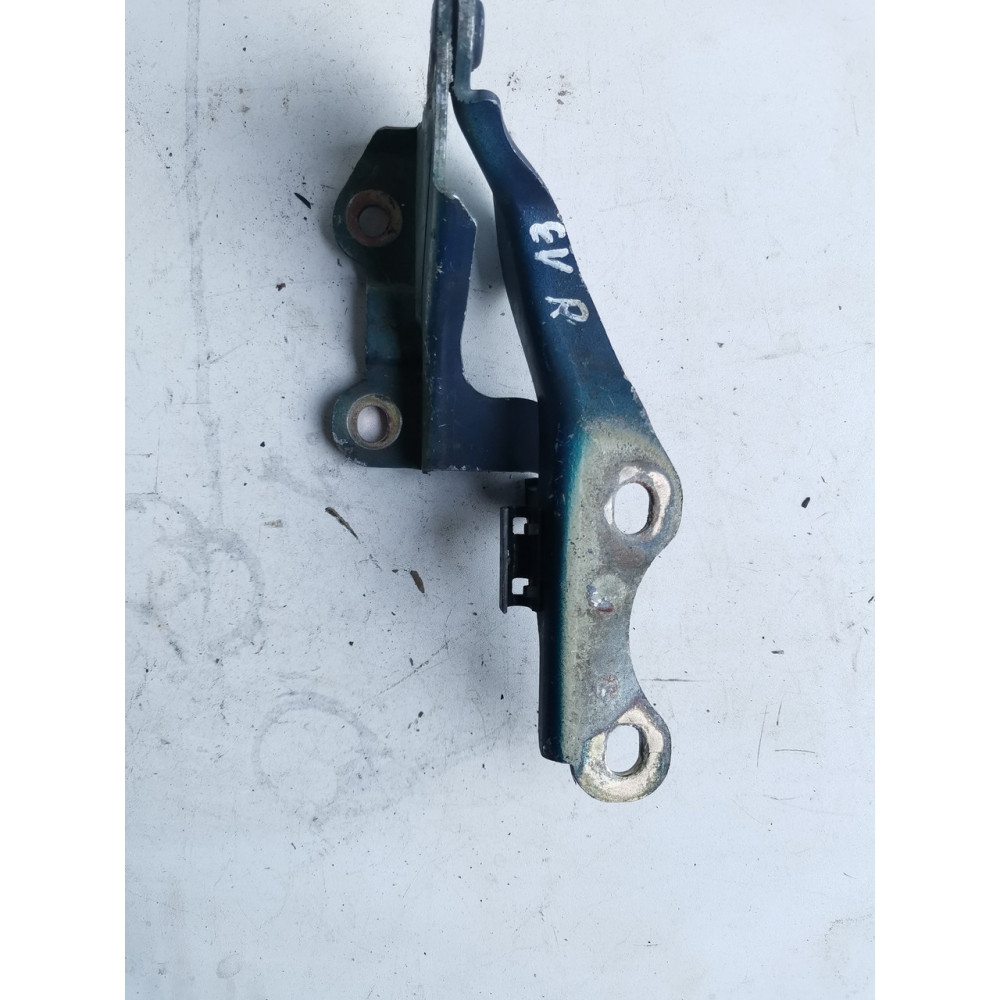 Петля капота права Chevrolet Evanda (Шевроле Єванда) , 96326956