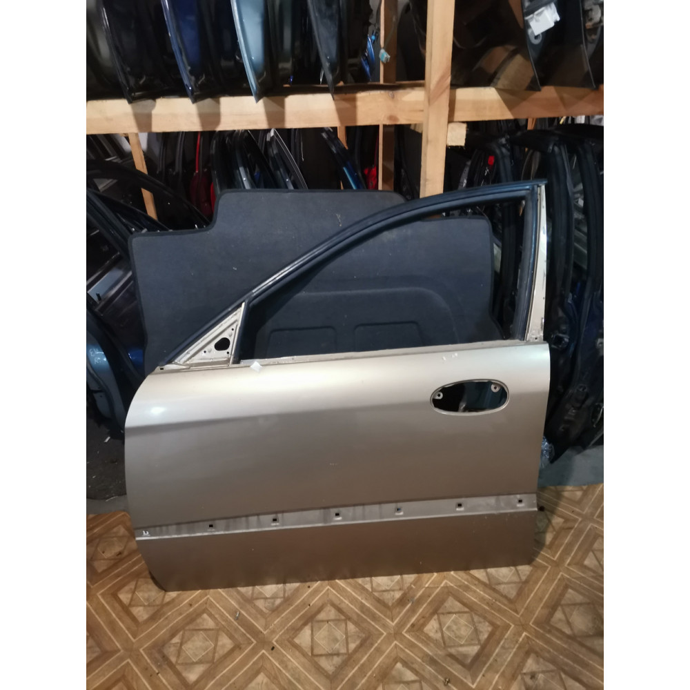 Дверь передняя левая Chevrolet Evanda,96487679