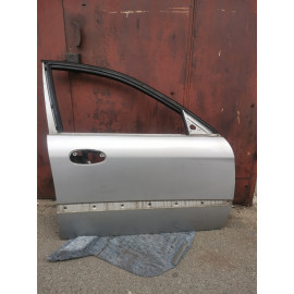 Дверь передняя правая Chevrolet Evanda,96487680
