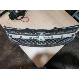 Решітка радіатора Chevrolet Epica (Шевроле Епіка) , 96633843