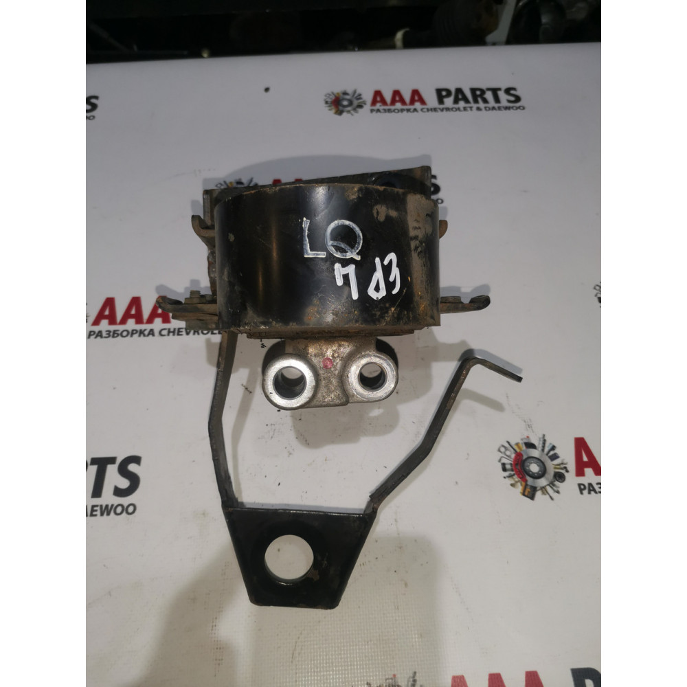 Подушка (Опора) двигателя левая АКПП Chevrolet Epica(Шевроле Епика), 95212808